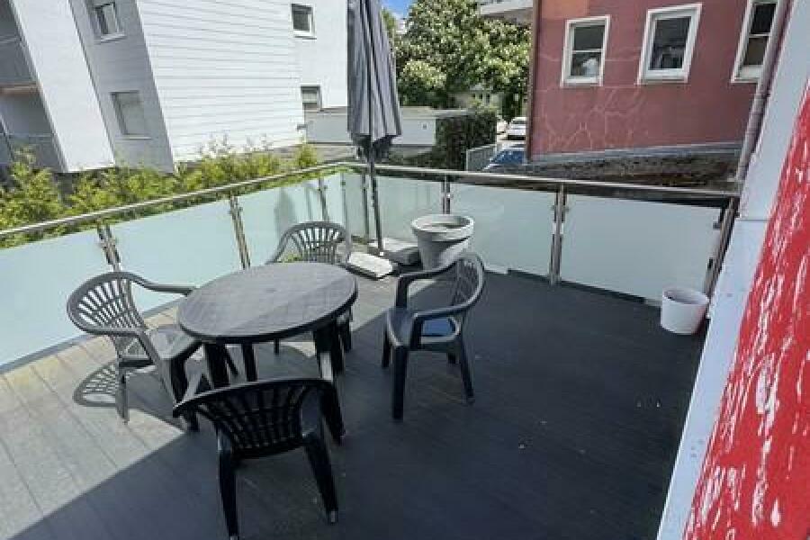 8 Balkon - Ost