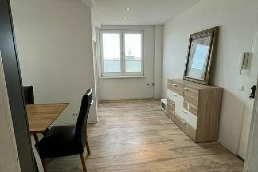 34 ELW Flur Eßzimmer