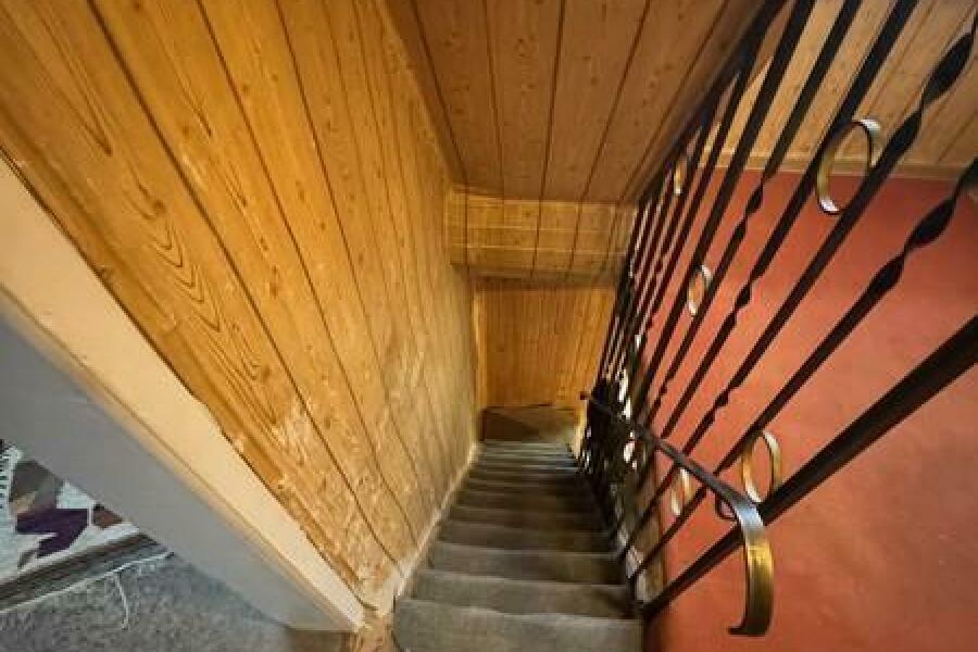 31 Treppe vum EG