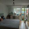 11 Schlafzimmer mit Balkonzugang