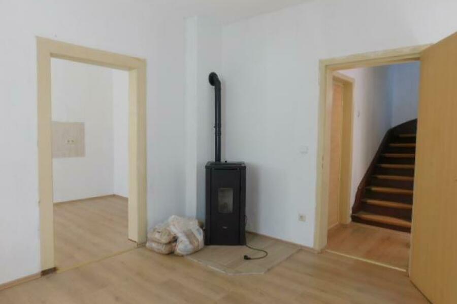 SB5 EG Wohnzimmer m. Pelletofen