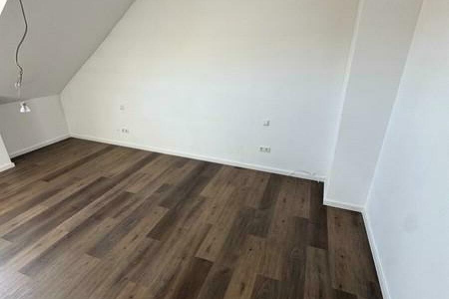 39 Raum im ausgebautem DG