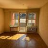 IB5 Wohnzimmer mit Balkon
