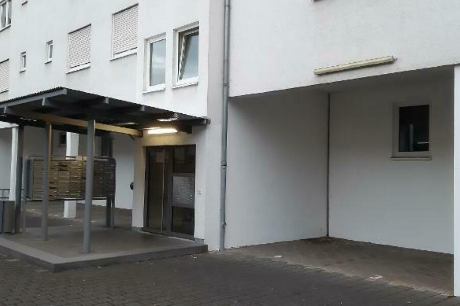 Eingang Gebäude