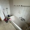 31 Wanne und Dusche im Bad