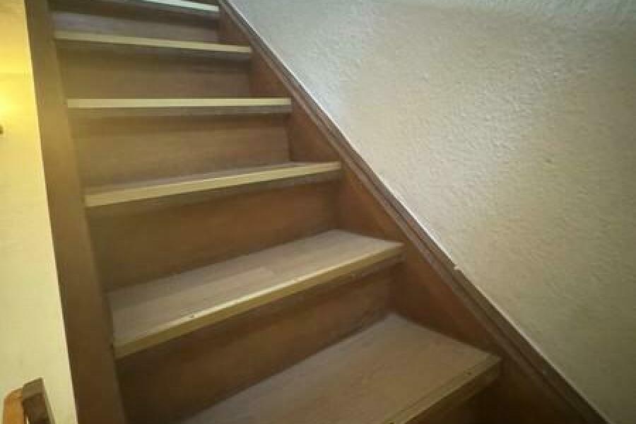 19 Treppe zum OG