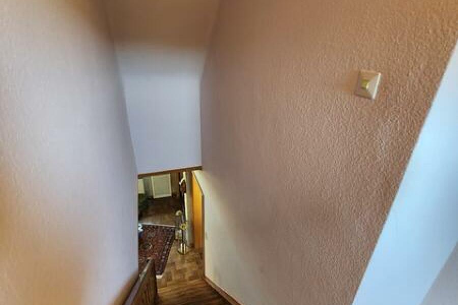 HB10 Treppenaufgang z. OG