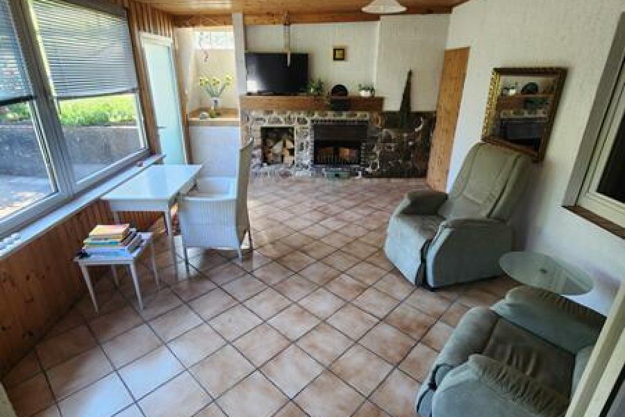 HB8 Wintergarten m. off. Kamin