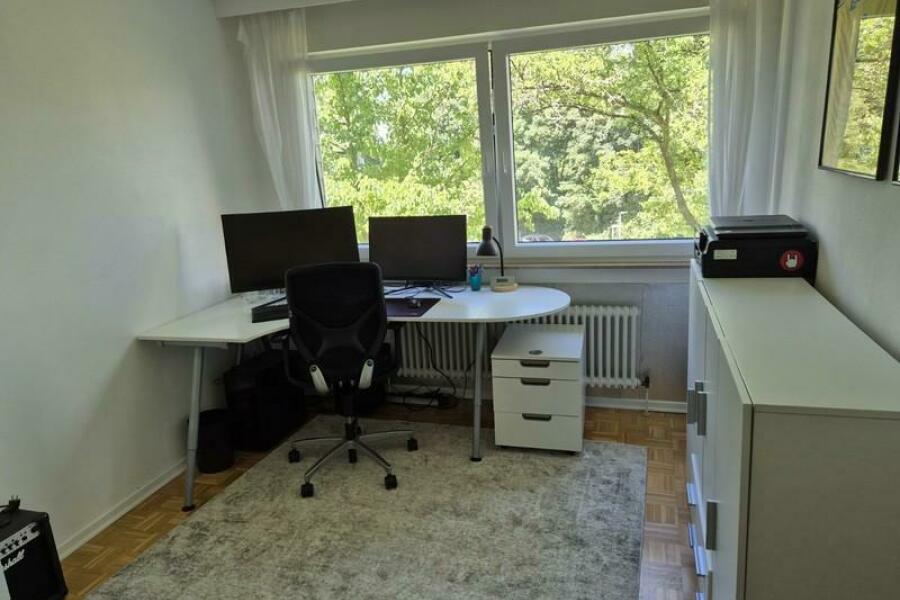 4 Büro - Schlafzimmer