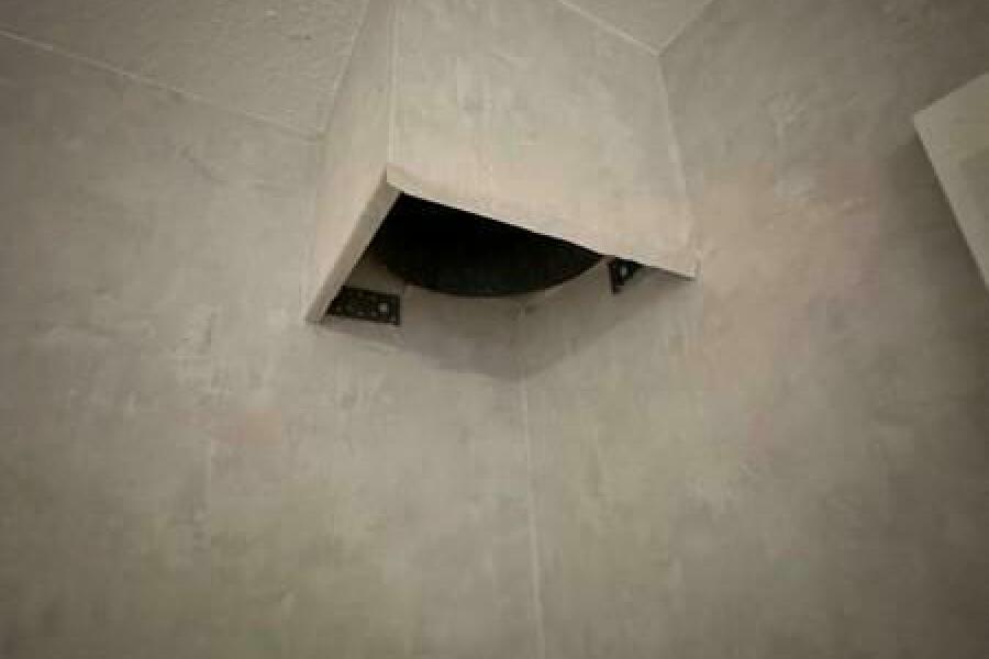 55 Wäscheschacht Bad zu Bad - im KG WM-Anschluß