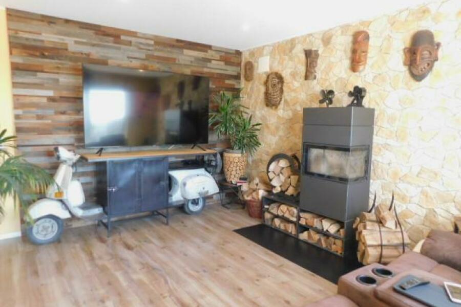 BB15-2 Wohnbeich mit Kamin