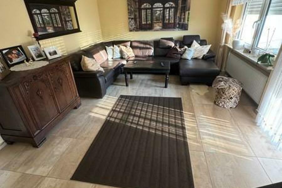 28 Wohnzimmer