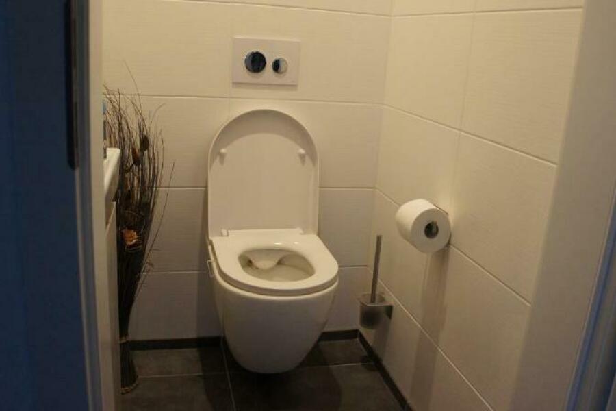 K800 Gäste-WC
