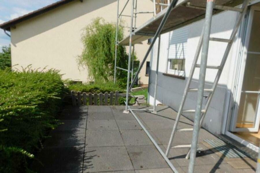 ELW9 Terrasse v.d. Wohnzimmer