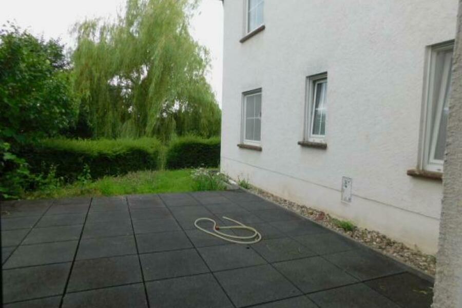 EB21 Terrasse vor Arbeitszimmer