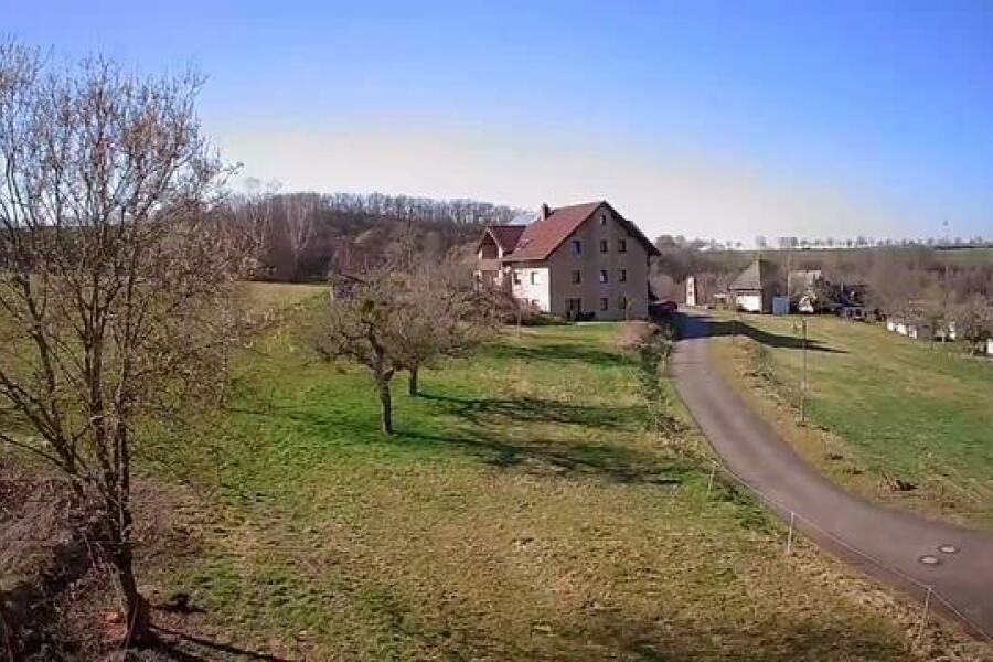 DB2 Bauplätze oberhald der Str. am Weiher