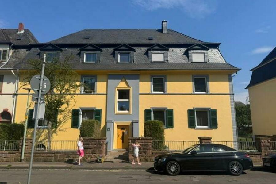 RB1 Ansicht Straßenseite