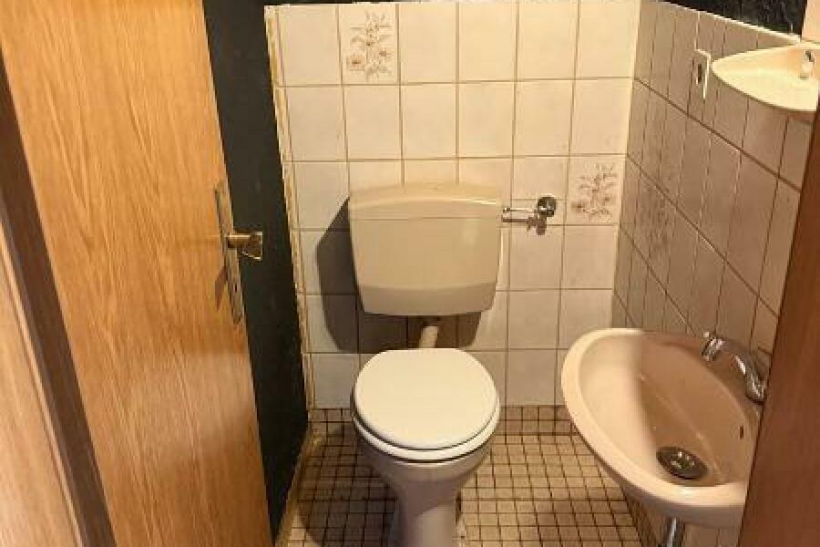 25 Gäste WC