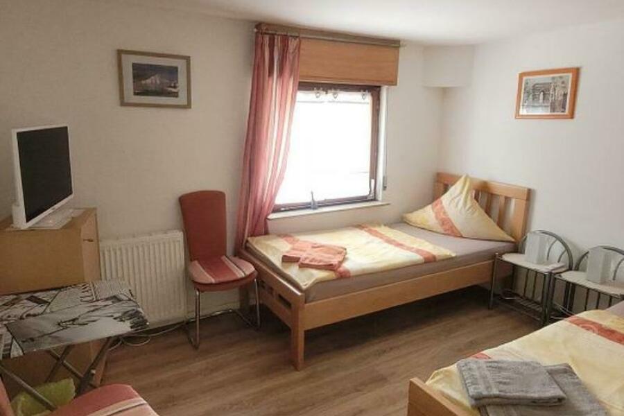 009 Pension Zimmer im 1 OG