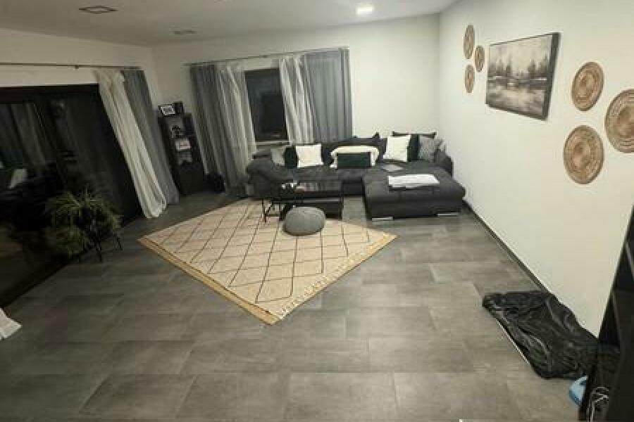 43 Wohnbereich mit abgesetzter Wohnebene