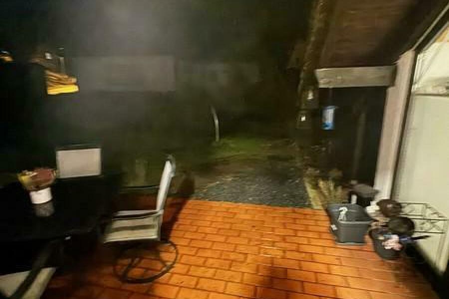 32b Terrasse an Küche