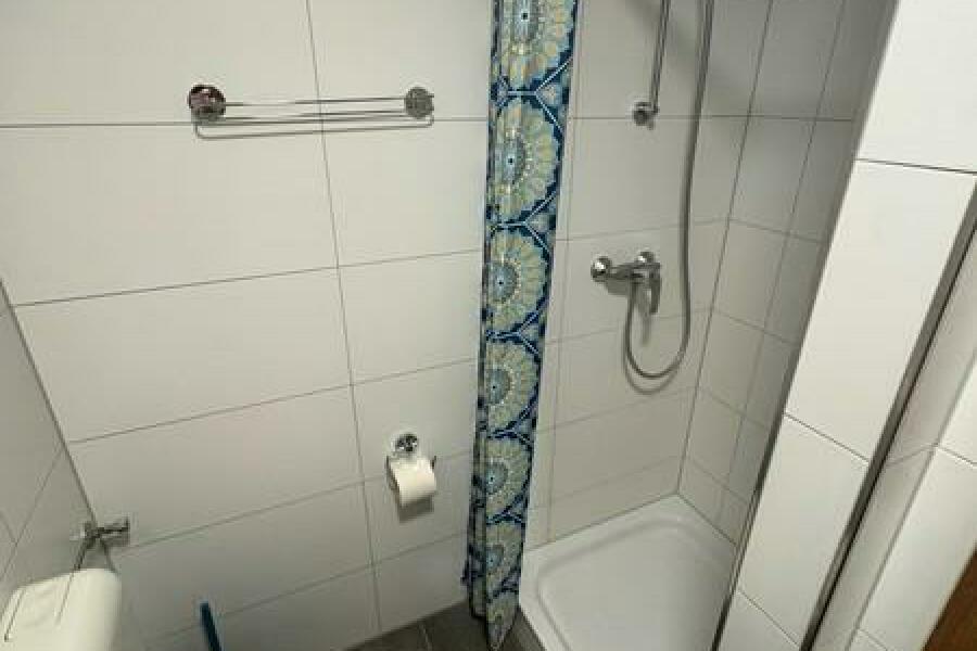 87 Bad-Du-WC Appartement