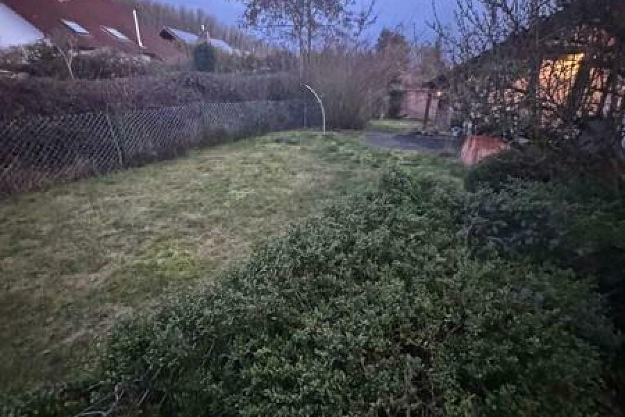 21 Garten Rückseite