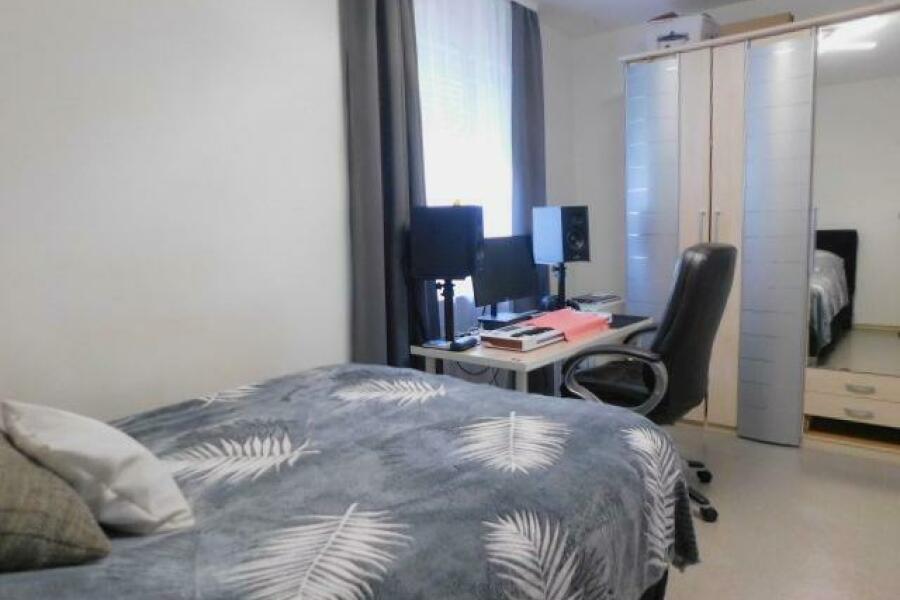 BB18 Schlafzimmer 2-Arbeitszimmer