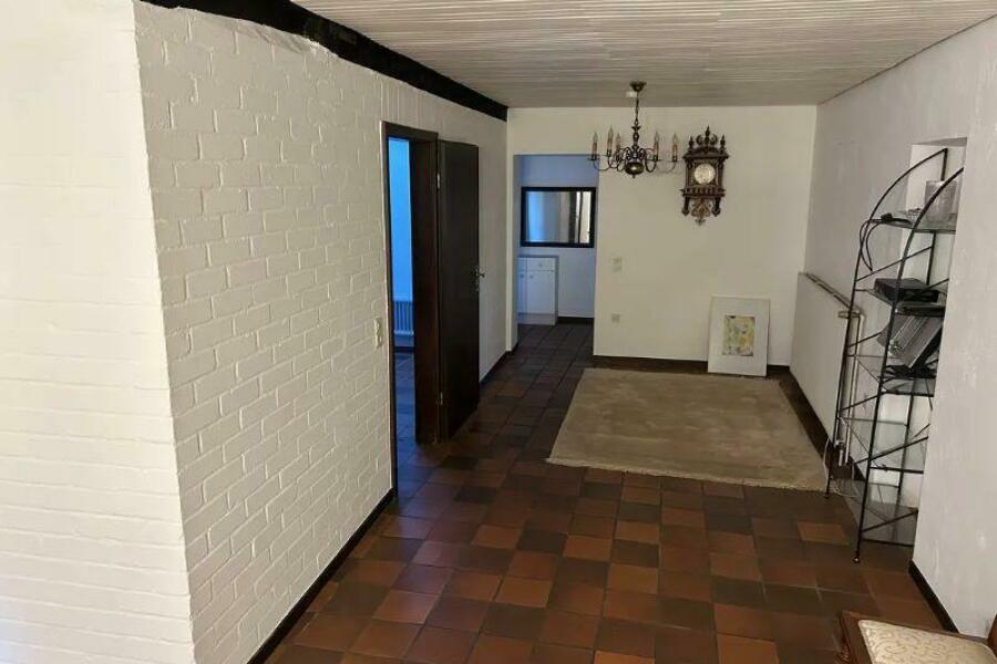 3 EG Einliegerwohnung Flur