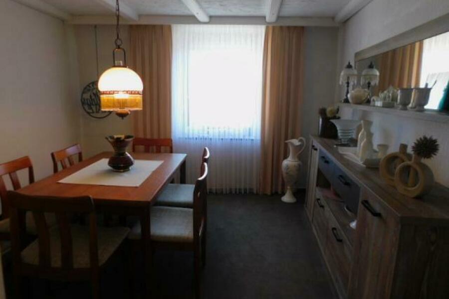 KB12 Esszimmer