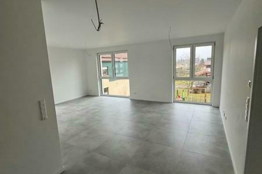 29 Impressionen aus den Wohnungen Bädern Balkonen