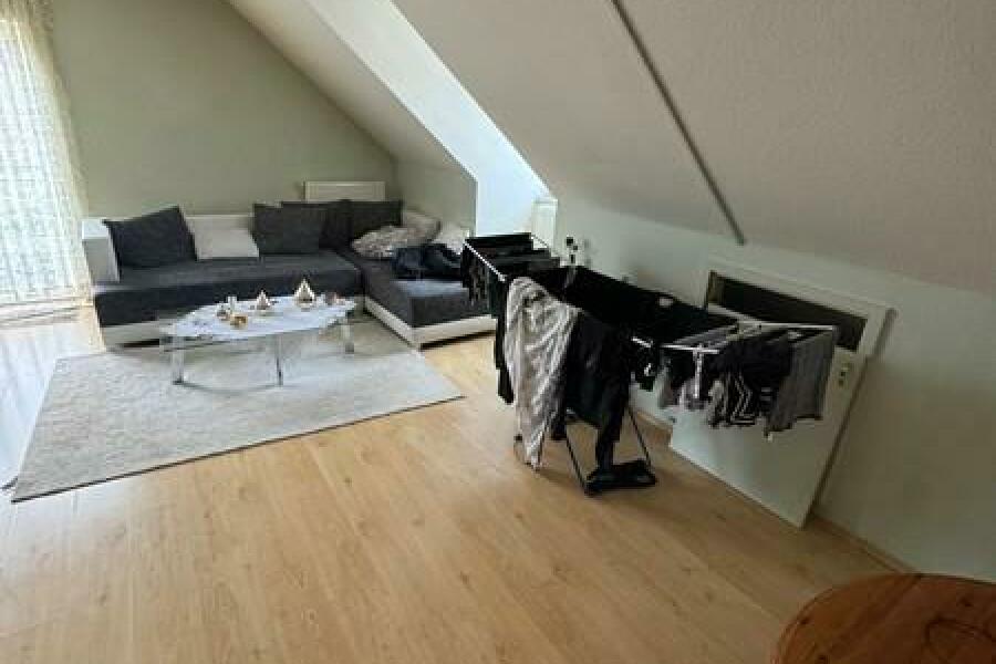 1 Wohnzimmer