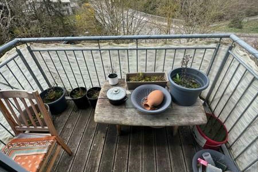 4 Balkon