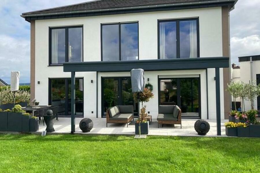 OB4 Ansicht Gartenseite