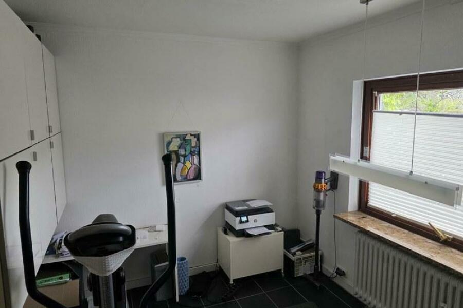 Buero 1