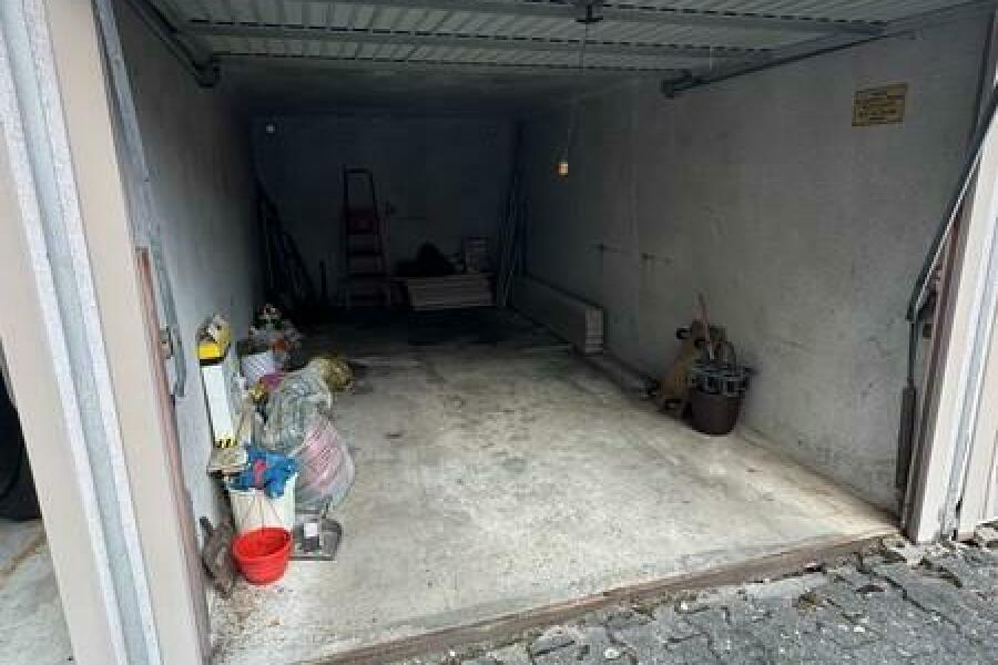 24 Einzelgarage