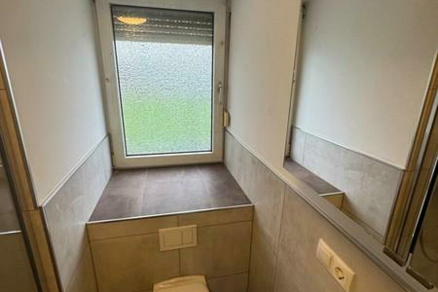 6 Bad - WC