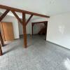 6b Wohnzimmer Blick ins Treppenhaus