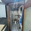 16 Werkstatttoilette