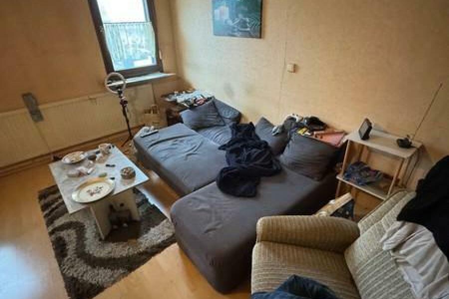 38 Wohnzimmer im OG