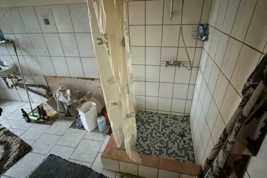 39 Duschbad im OG