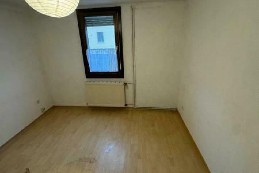 27 Schlafzimmer