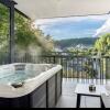 Terrasse mit Whirlpool