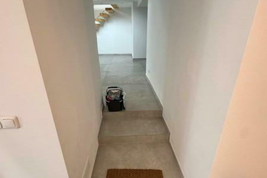 21 Verbindung Flur ins Haupthaus