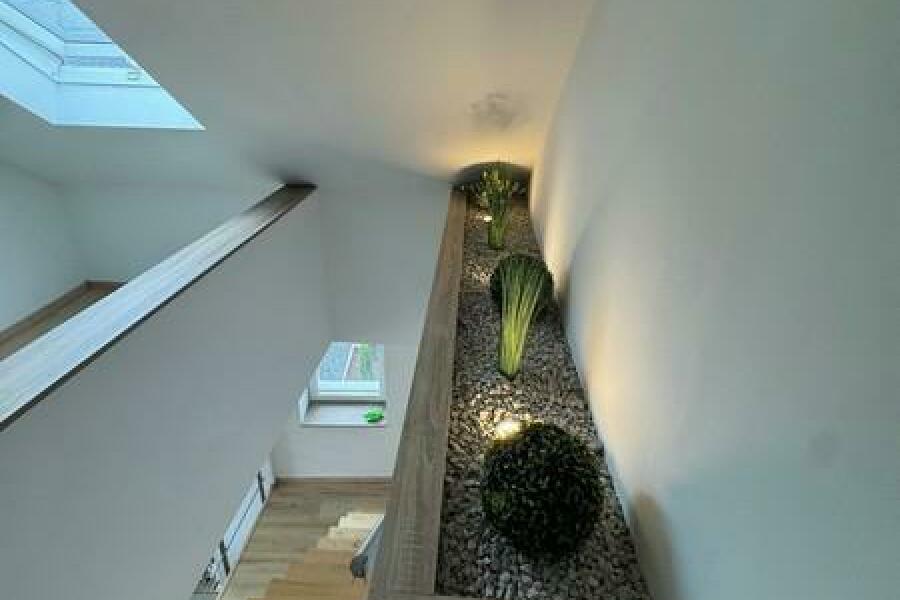 61 Dekobeleuchtung an der Treppe