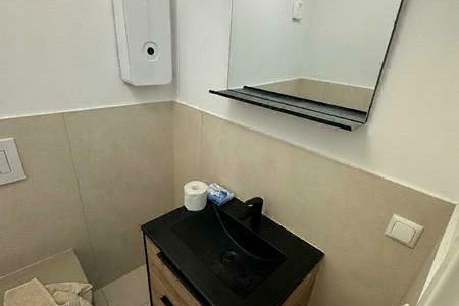 37 Gäste WC