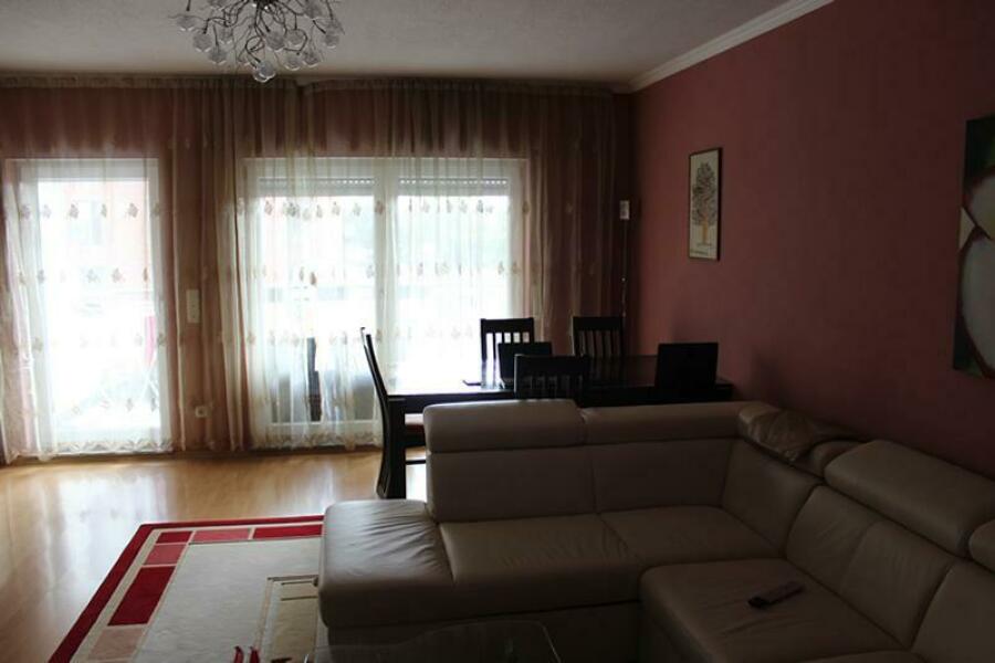 Wohnzimmer 1