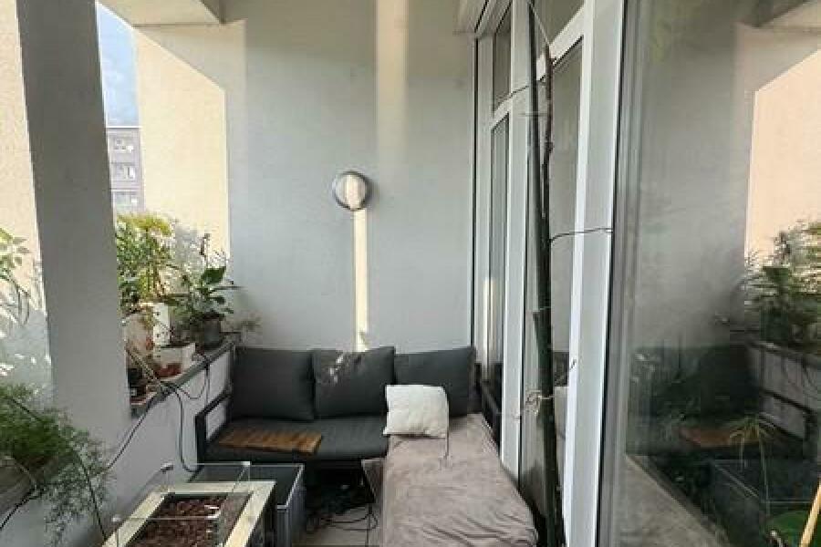 19 Loggia mit Balkonfeuer