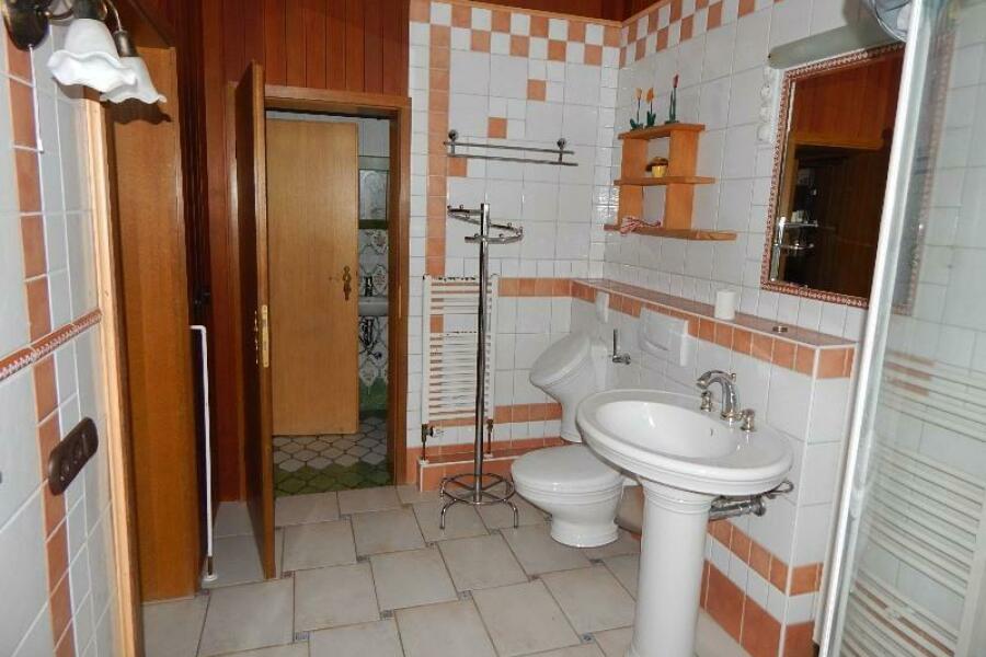 Wohnung Obergeschoss Bad 2