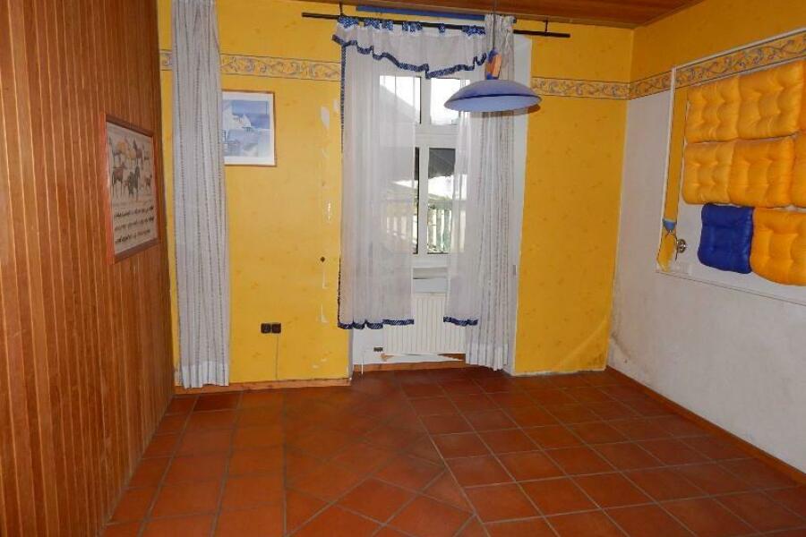 Wohnung 2 Obergeschoss Kind